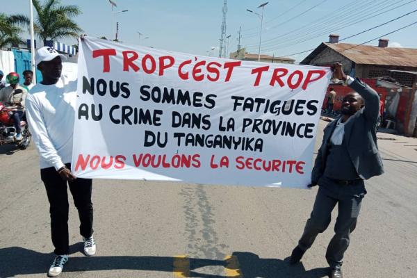 Les manifestants, ce samedi 2 juillet à Kalemie 
