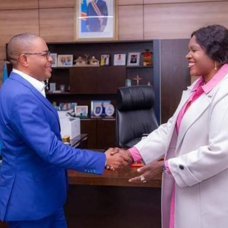 Fifi Masuka et Théo Ngwabije 