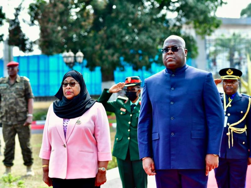 Félix Tshisekedi de la RDC et Samia Suluhu de la Tanzanie 