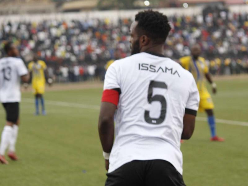 Issama Mpeko lors de la rencontre entre le TP Mazembe et le FC Blessing. 