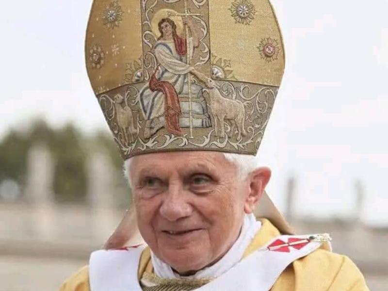 Pape Benoît XVI