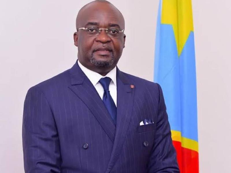 Le sénateur Michel Kanyimbu. 